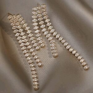 Falling crystal earrings; nwot